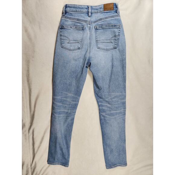 Sz000 American Eagle Mom Jean Straight Leg Distressed Light Wash Womens Size 000 - Picture 7 of 14